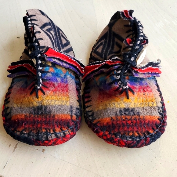 Baa Baa BaxSheep Shoes - NWOT Wool Slippers